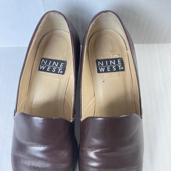 Nine West Womens Loafers 6M Burgundy Leather Block Heel Academia Retro Preppy - Picture 7 of 8